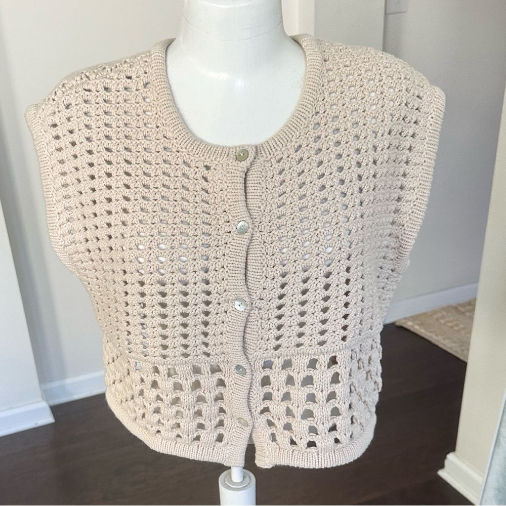 House of Harlow 1960’s Tan Knit Cardigan Sweater Vest M